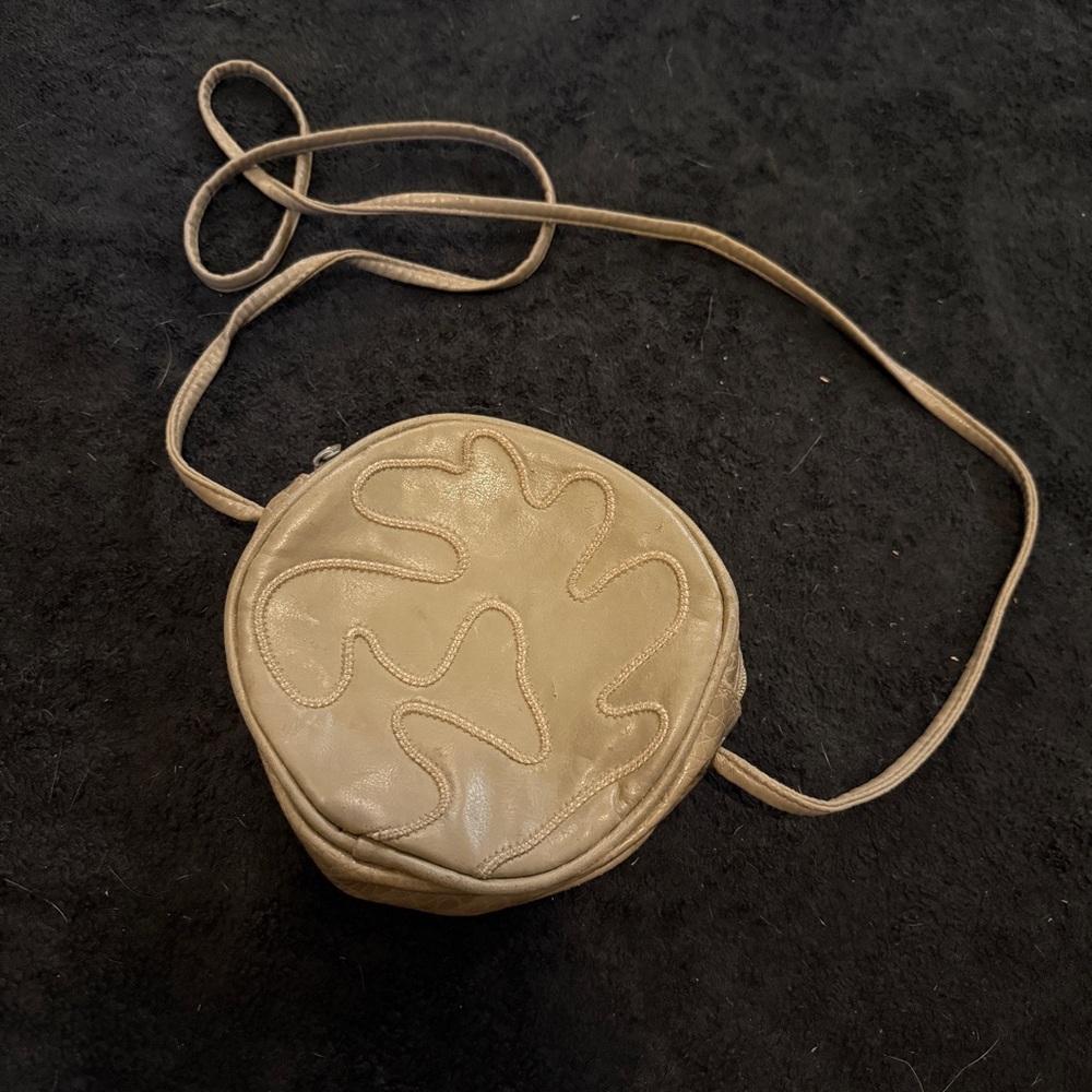 Vintage Vittoria Napoli Circle Purse